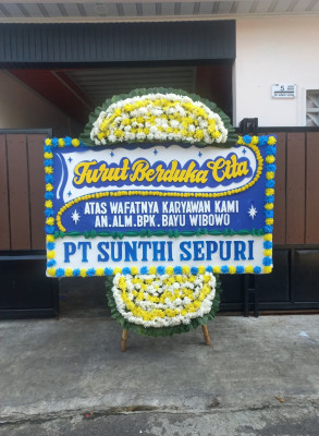 Papan Bunga Duka di Selindung Baru