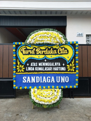 Papan Bunga Duka di Selindung Baru